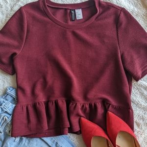 H&M Cropped Ruffle Too